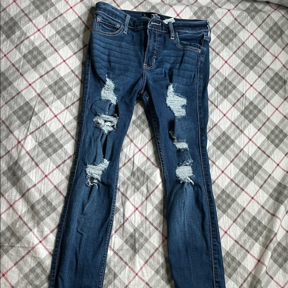 Hollister Ripped Jeans - Size 1S
